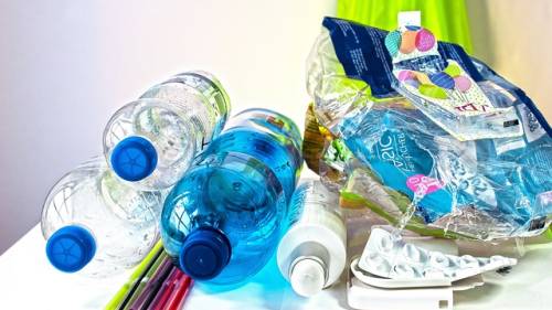 plastic afval zonder statiegeld