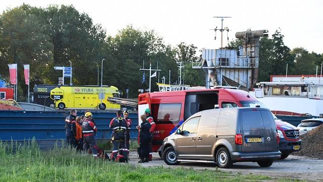 dode in scheepsruim in haven Goes