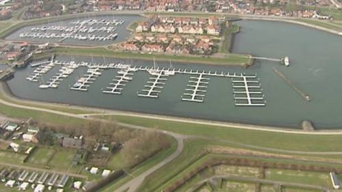 Toegang jubileumfeest Kapelle alleen na reservering