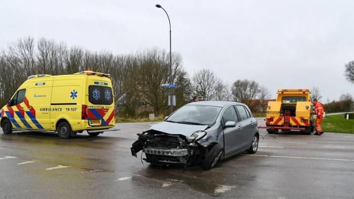 Gewonde bij botsing auto’s Kamperland