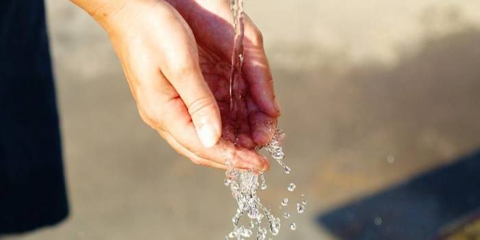 Reimerswaal krijgt zeven openbare watertappunten: verfrissend voor bezoekers én bewoners