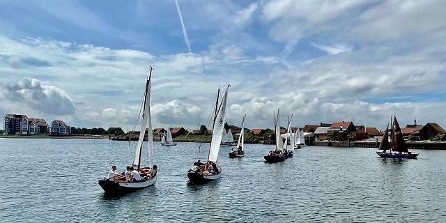 Scouts uit Bergen op Zoom winnen zeilwedstrijden om de Oosterscheldebeker