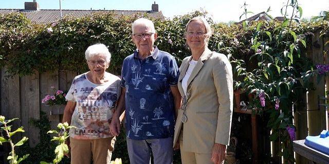 Betsy en Kees Schout 65 jaar getrouwd