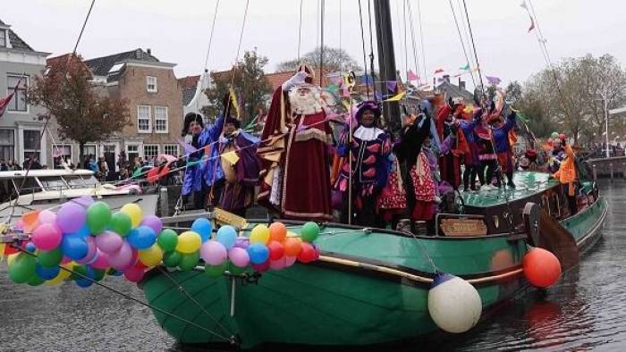 Drukke dagen in het verschiet voor een goedheilig man