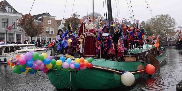 Drukke dagen in het verschiet voor een goedheilig man