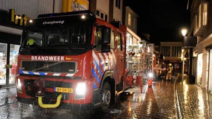 Brand in oven in woning centrum Goes