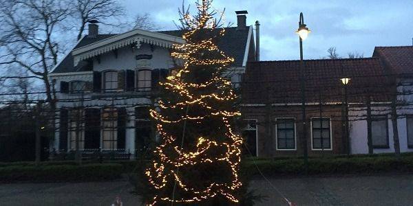 Ook dit jaar weer een Kerstwensboom in Biezelinge