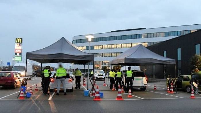 Grootschalige verkeerscontrole aan de Nansenbaan Goes