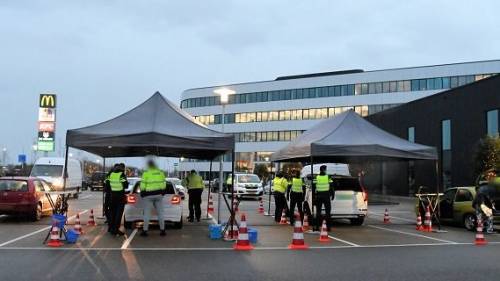 Grootschalige verkeerscontrole aan de Nansenbaan Goes