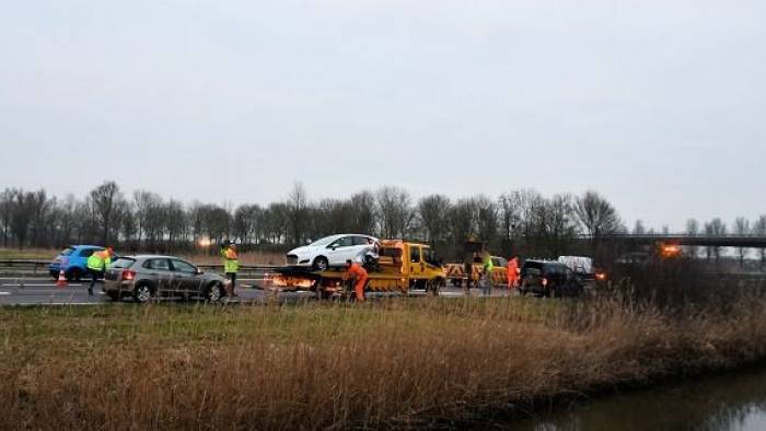 Vijf auto's betrokken bij ongeval Deltaweg (A256) Goes