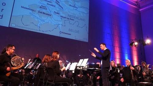 Waterconcert Muziekvereniging Euphonia en Brassband Excelsior