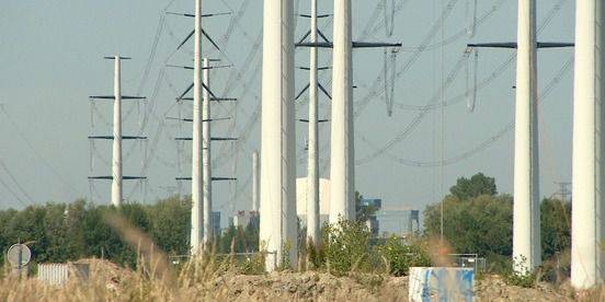 Nieuwe hoogspanningsmasten maken hinderlijk fluitgeluid bij bepaalde windrichtingen