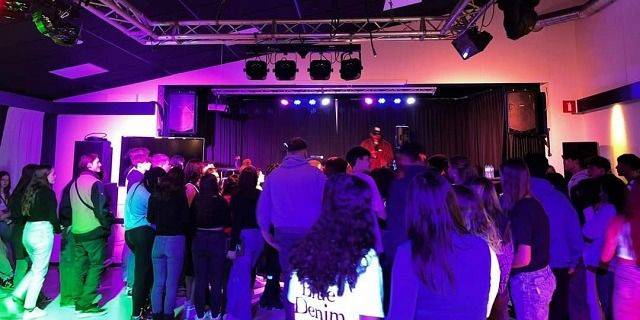 Thema-avond voor jongeren over ‘wapengeweld’ groot succes