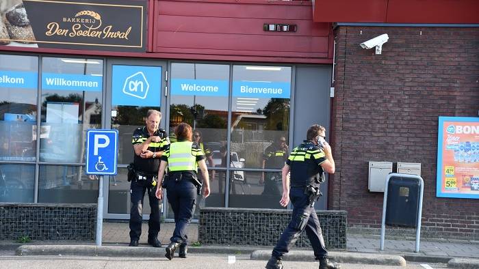 overval supermarkt in Kamperland