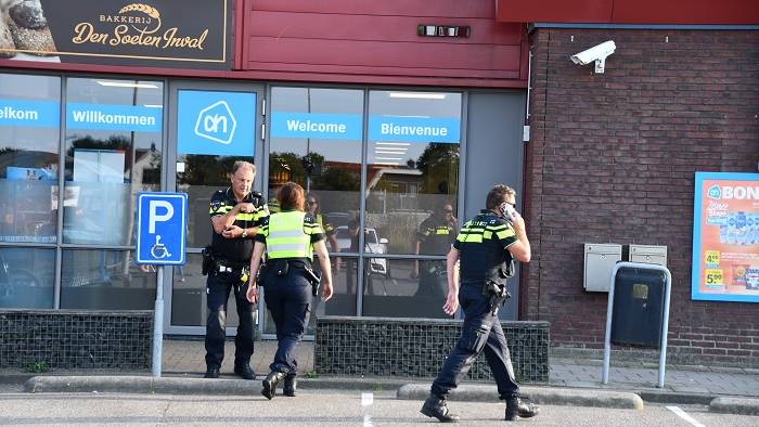 overval supermarkt in Kamperland