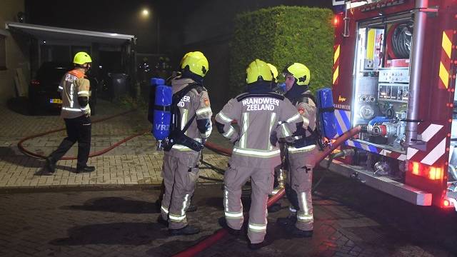 brand in Spaarlingsstraat Kapelle