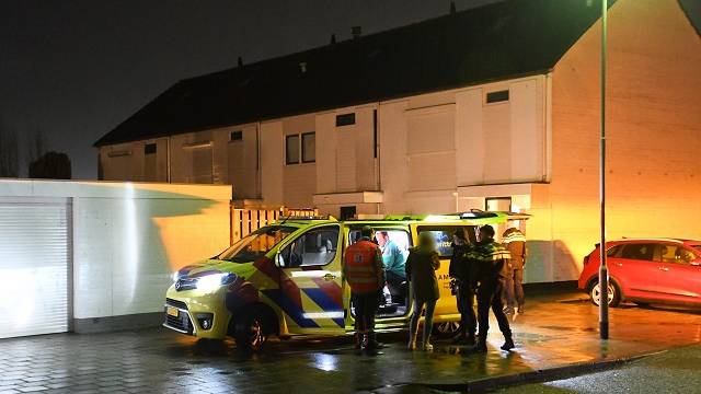 scootterijder botst op lantaarnpaal in Goese Polder