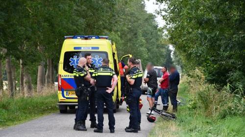 hulpdiensten bij het ongeluk op de Prinsendijk