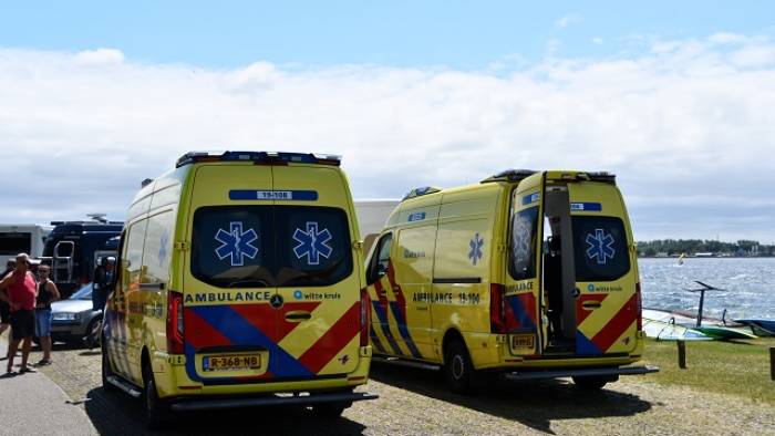 hulpdiensten rukten massaal uit voor windsurfer