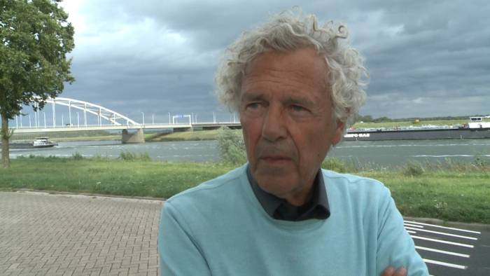 Tholenaar Cees Nuijten, woordvoerder van de Waterfront-bewoners en ondernemers in de Slabbekoornpolder.