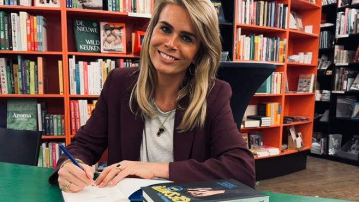 Chantal Traas debuteert met 'Gesnapt'