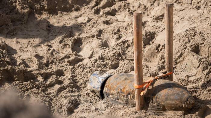 Twee oorlogsbommen vernietigd bij Lewedorp