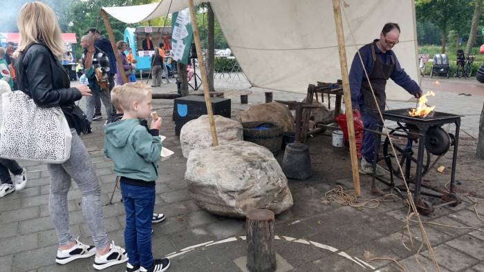 Jong en oud vermaakten zich tijdens het ontmoetingsfeest