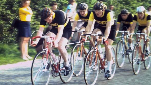 Criterium Kwadendamme in 1972 met onder andere Jan Raas, Wim de Waal, Toine van den Bunder en Tonny Huijzen.