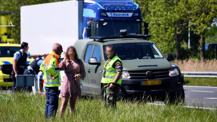 Defensievoertuig betrokken bij kop-staartbotsing op A58 bij Rilland
