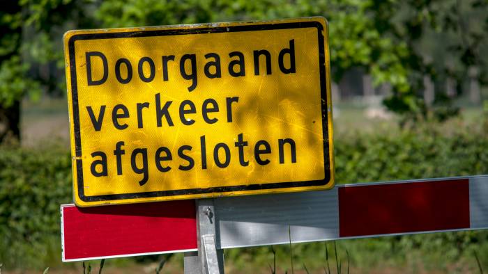 Asfaltwerkzaamheden zorgen voor tijdelijke afsluitingen in Yerseke
