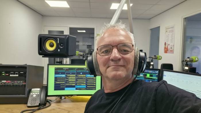 Radiopionier Marcel Steenbakker vertrekt na 45 jaar.