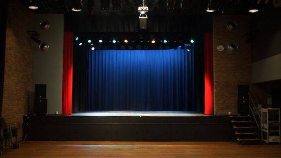 Podium Reimerswaal in Rilland is één van de vijf doelen die deelt in de opbrengst van wandeltocht Zak te Voet.