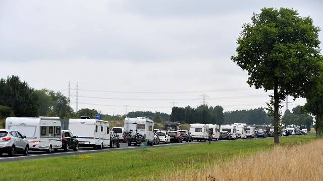 vertraging voor de Vlaketunnel