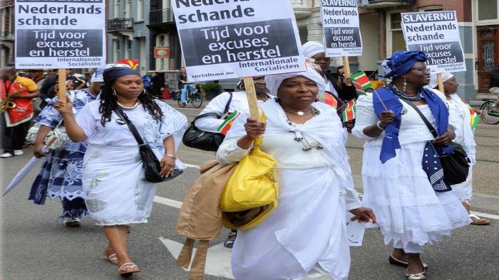 Een eerdere Keti Koti-demonstratie, elders in het land.