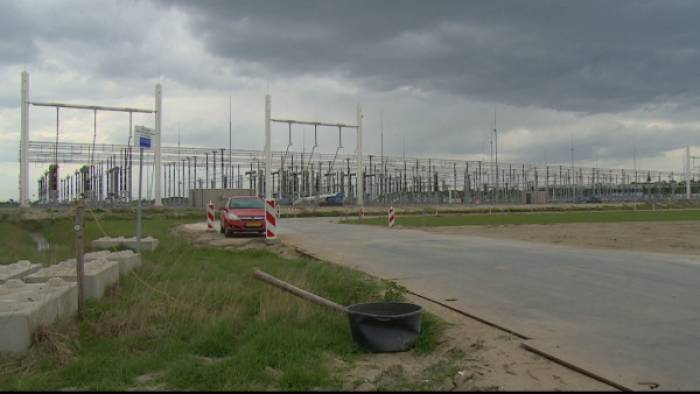 Het 380KV-station in Rilland. Een soortgelijk station komt nu ook bij Tholen.