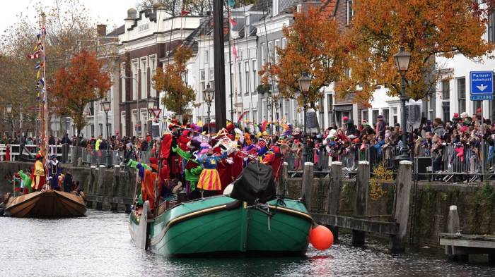 Sinterklaas is zaterdag gearriveerd in Goes