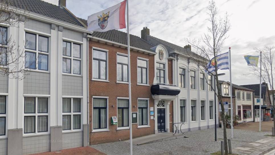 Het gemeentehuis in Wissenkerke